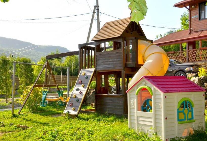 リゾートホテル Dakhovskaya Sloboda