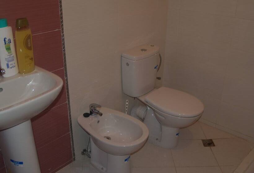 Tanja Lucia   Hostel