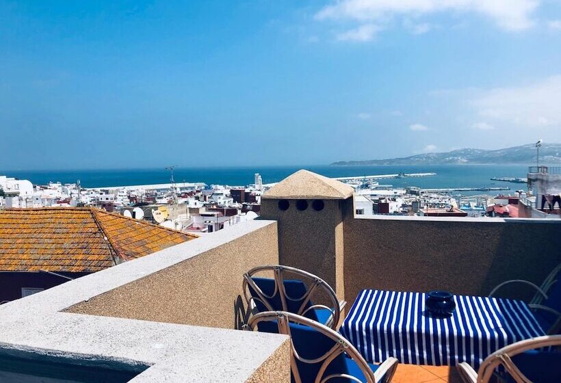 Tanja Lucia   Hostel