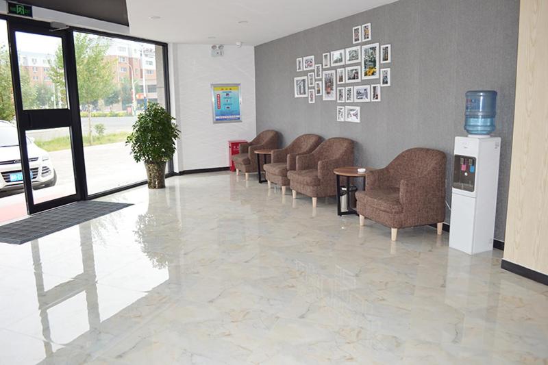 Thank Inn Chain Hotel Zhangjiakou Zhangbei County Tianbao New City