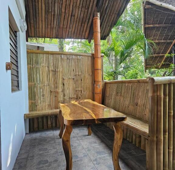 Big Bamboo Beach Resort Sipalay