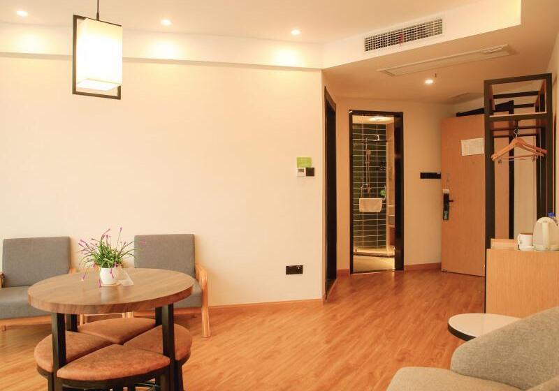 בית מלון כפרי Greentree Inn Anqing City Huai Ning County Wanhe Road Select