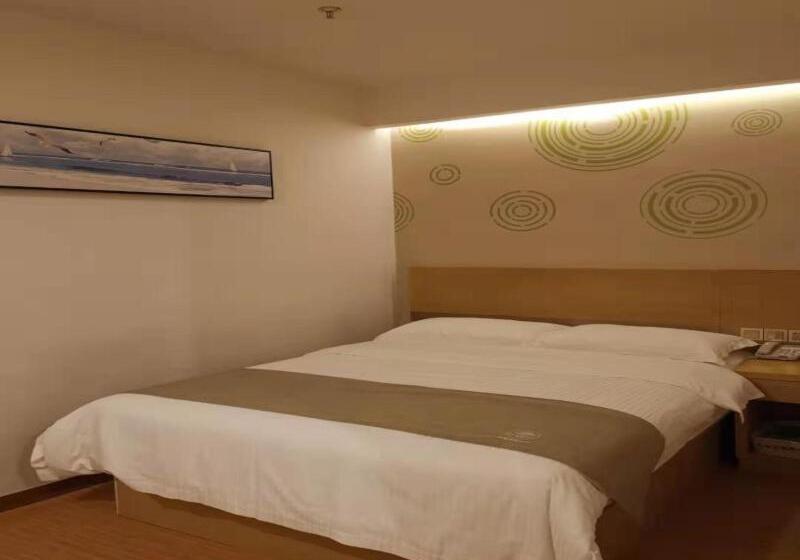 Отель Greentree Inn Chengde Fengning Manchu Autonomous County Ningfeng Road Express