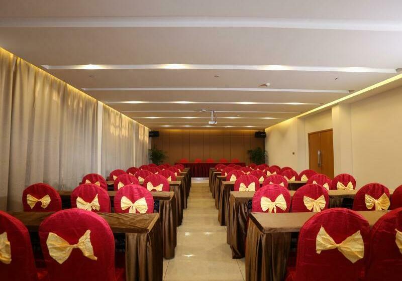 호텔 Greentree Inn Macheng Cultural Town Business