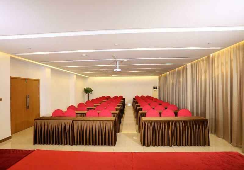 호텔 Greentree Inn Macheng Cultural Town Business