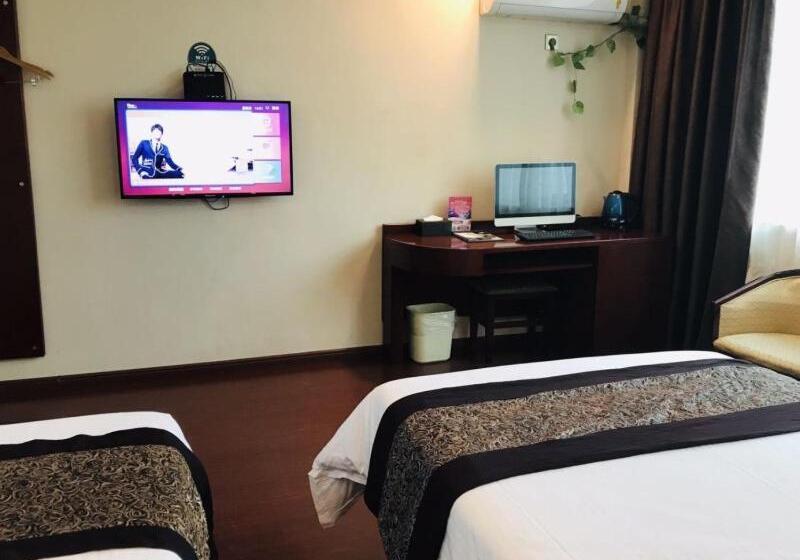 ホテル Greentree Inn Shangrao Poyang County Yingbin Avenue Express