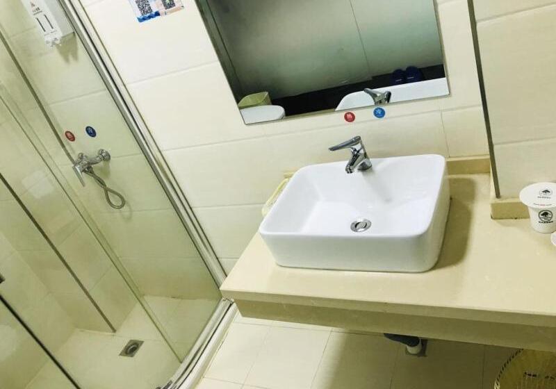 ホテル Greentree Inn Shangrao Poyang County Yingbin Avenue Express