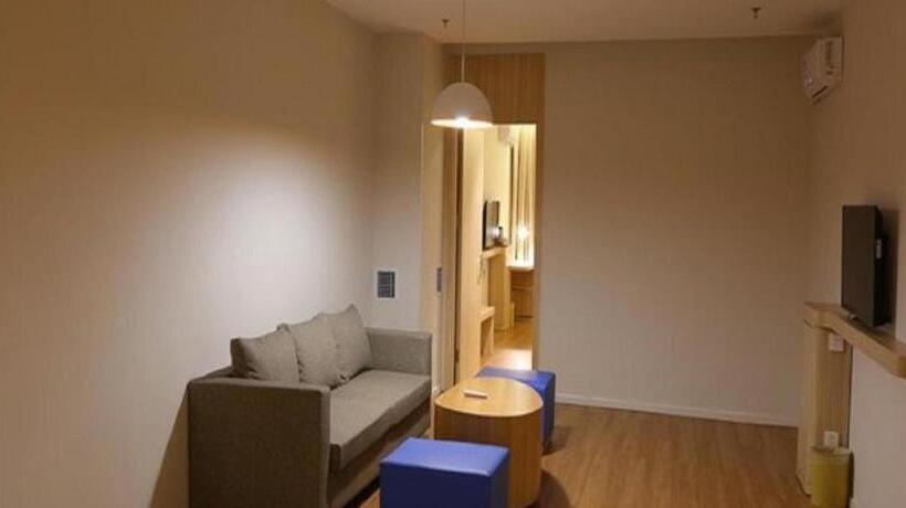 Hanting Hotel Hunchun Commercial Street