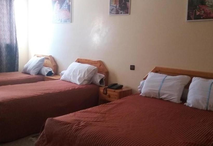 فندق Hôtel Aglou Beach