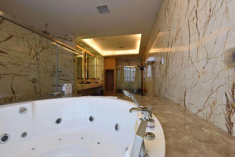 ホテル Ramada Wyndham Yingcheng