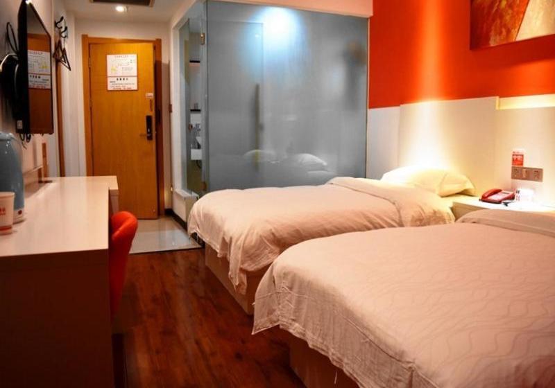 호텔 Shell Qianjiang City Qianjiang Bus Station