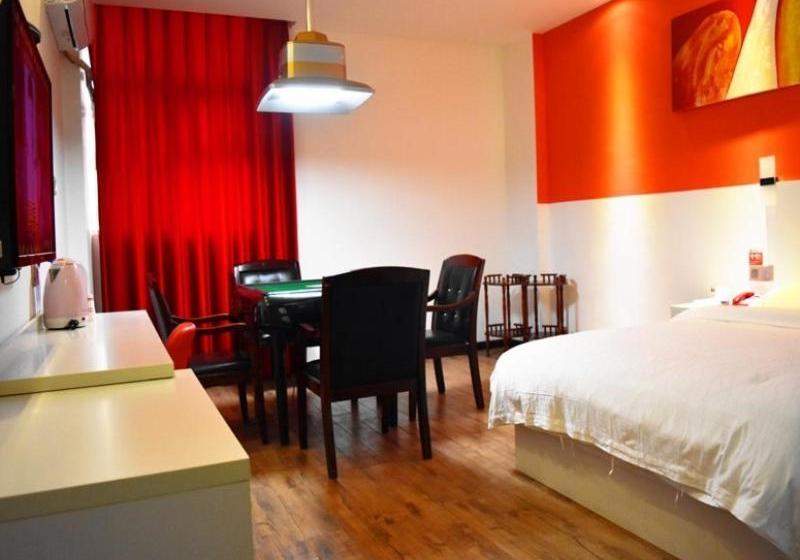 호텔 Shell Qianjiang City Qianjiang Bus Station