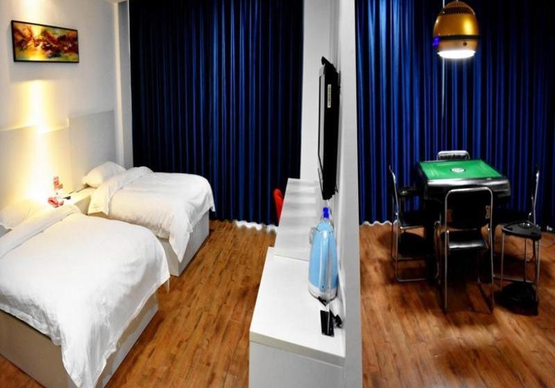 호텔 Shell Qianjiang City Qianjiang Bus Station