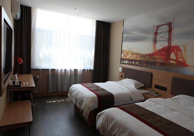 Thank Inn Chain Hotel Inner Mongolia Chifeng Linxi County Bus Station