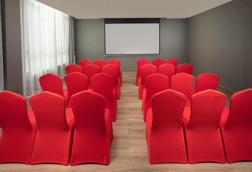 منتجع Holiday Inn Batang, An Ihg