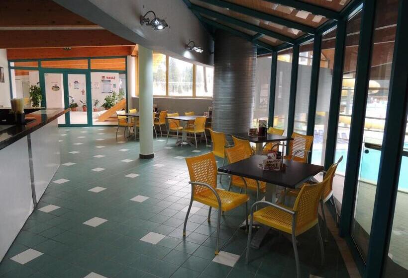 אתר נופש Meander Thermal & Ski Rezort Oravice