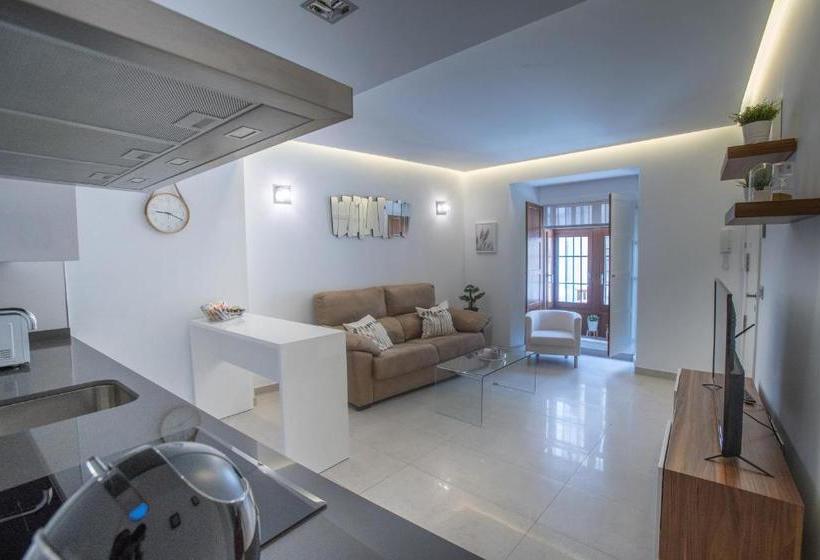 Soho Boutique Central