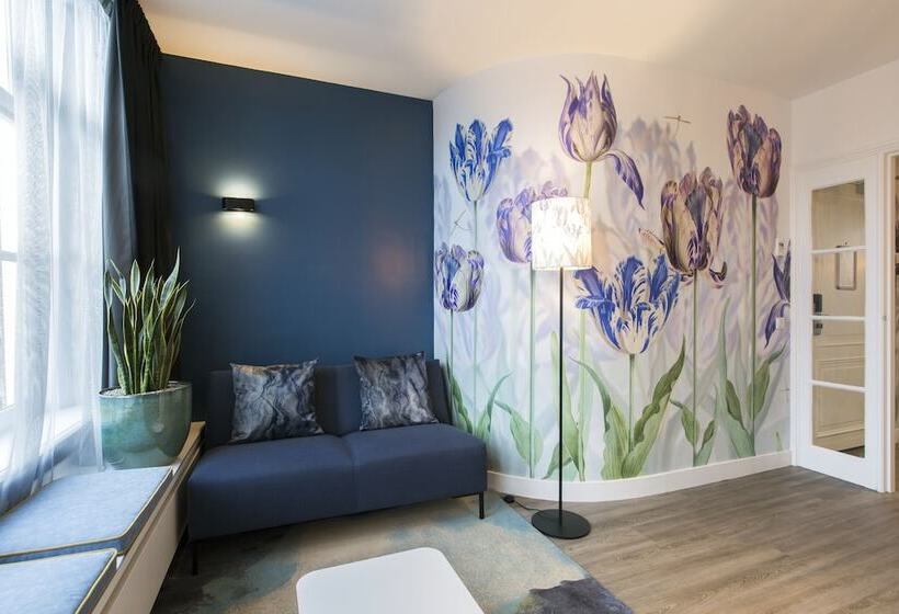 Eden Studios And Apartments