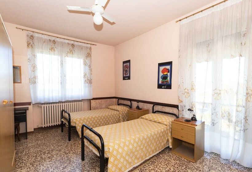 בית מלון כפרי Albergo Antico Tre Valli