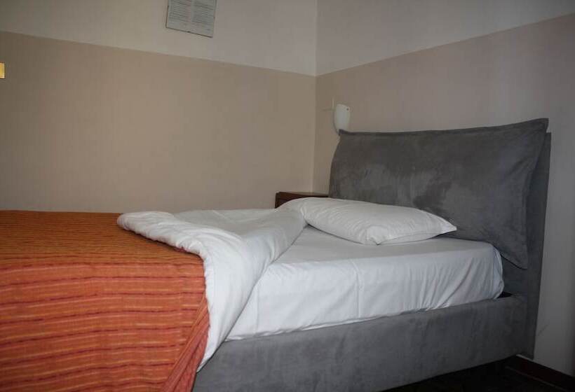 فندق Albergo Avalon