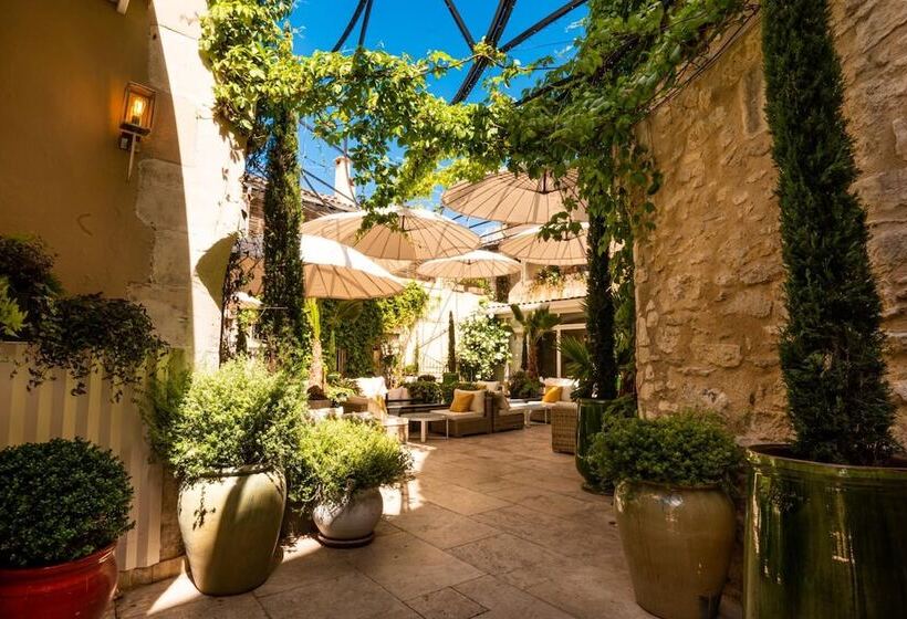 ホテル Auberge De Saint Rémy   Hôtel   Restaurant Gastronomique étoilé   Saint Rémy De Provence