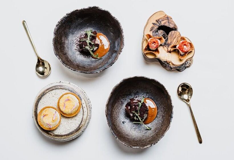 ホテル Auberge De Saint Rémy   Hôtel   Restaurant Gastronomique étoilé   Saint Rémy De Provence