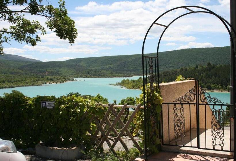 Отель Auberge Des Salles