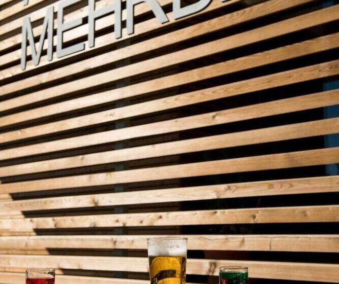 호텔 Logis Auberge Du Mehrbachel   Hôtel & Restaurant