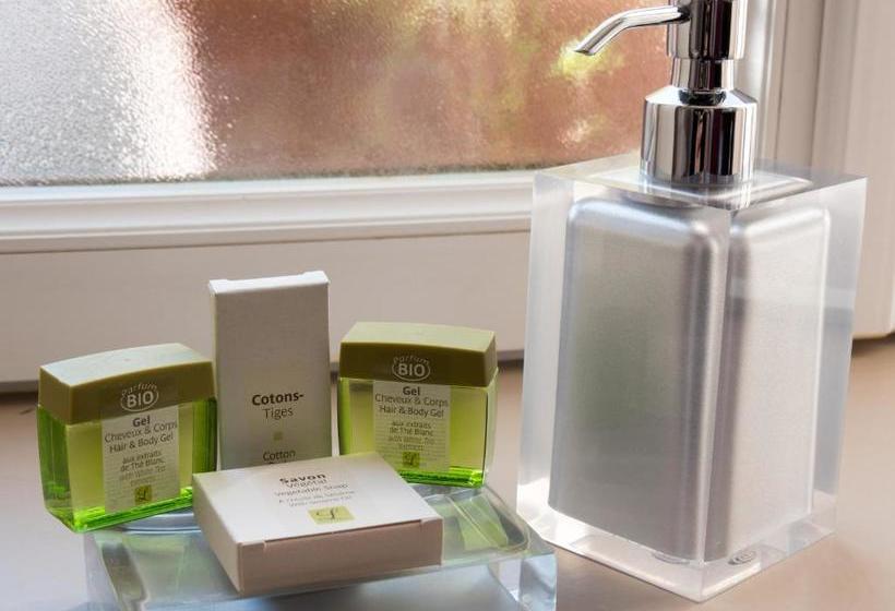 호텔 Logis Auberge Du Valburgeois