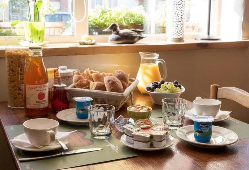 בית מלון כפרי Logis Auberge Du Valburgeois