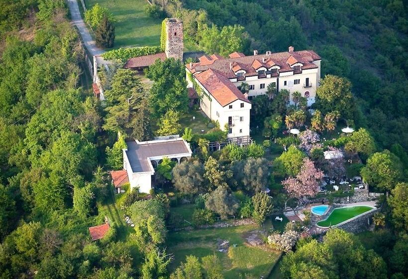 בית מלון כפרי Castello San Giuseppe   Historical Bed And Breakfast