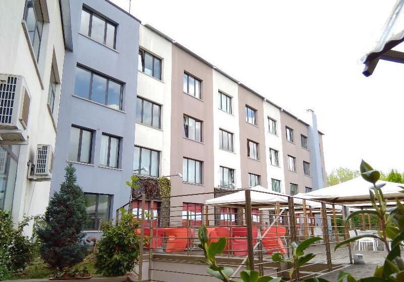 בית מלון כפרי Cavalieri Pinerolo