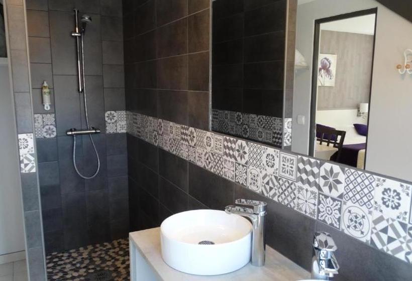 호텔 Hôtel Restaurant Chaleatsapet