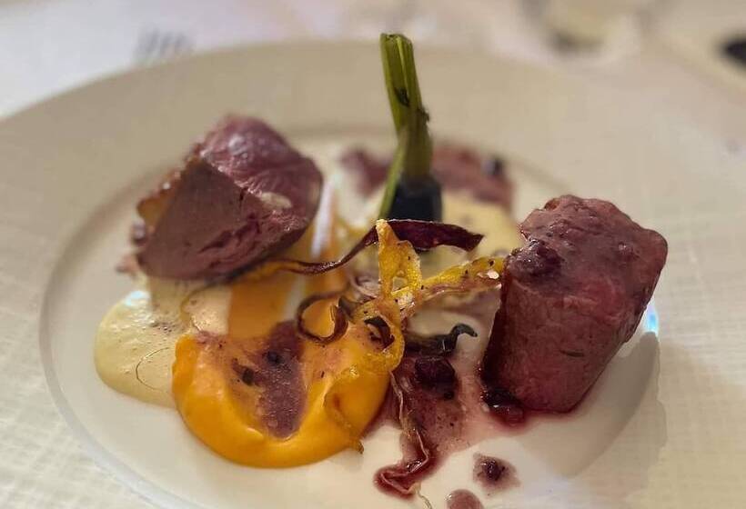 בית מלון כפרי Château Fleur De Roques   Puisseguin Saint Emilion