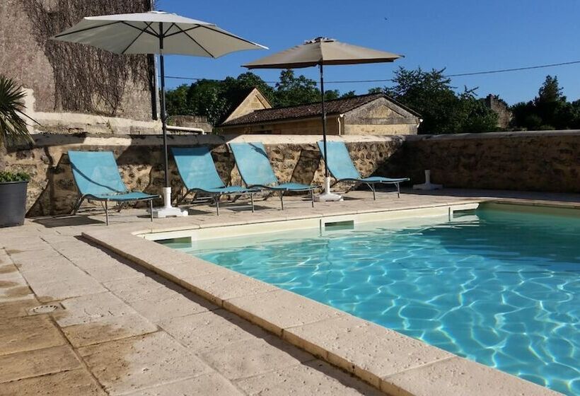 בית מלון כפרי Château Fleur De Roques   Puisseguin Saint Emilion