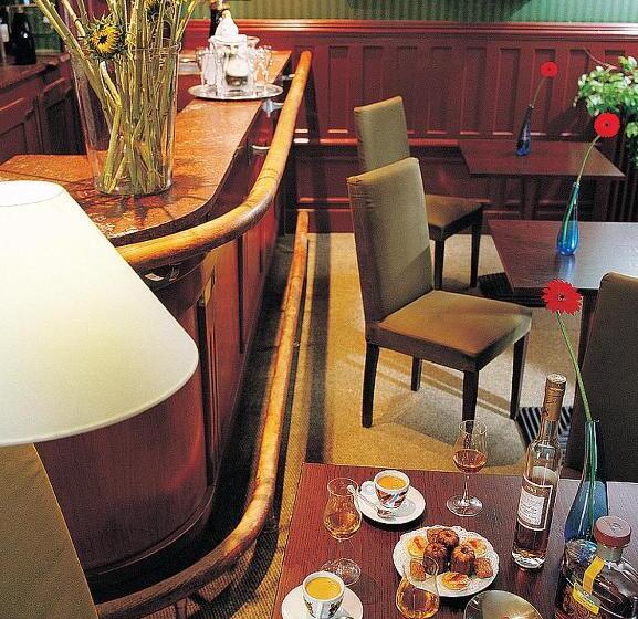 בית מלון כפרי De Bordeaux