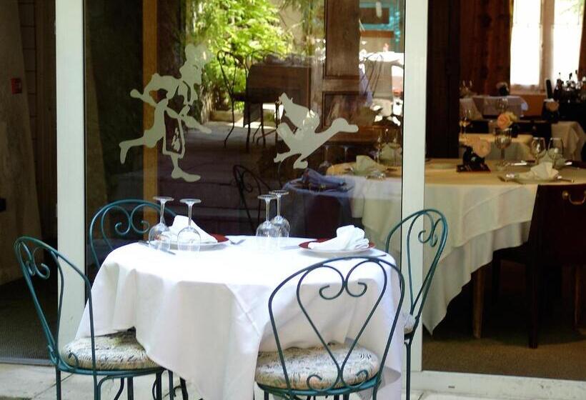 בית מלון כפרי De Bordeaux