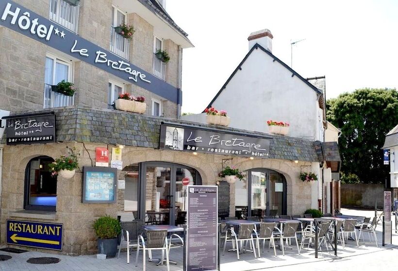 Отель De Bretagne