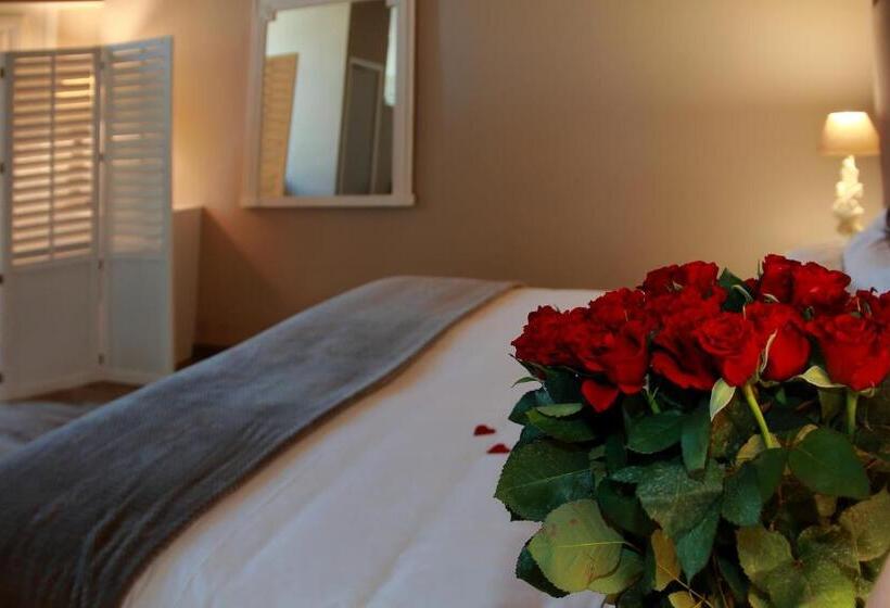 Отель De France