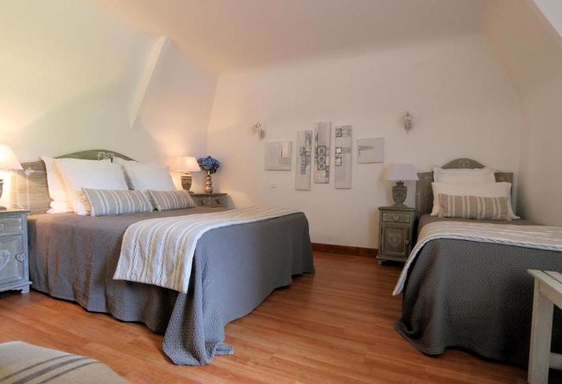 Отель De La Pagézie