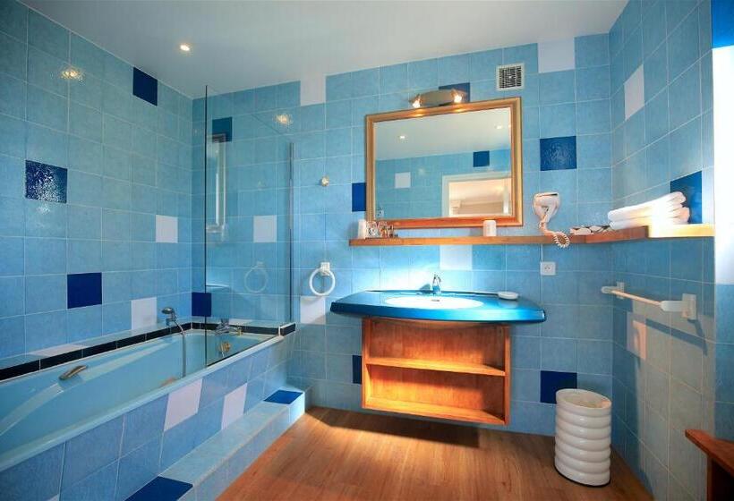 Отель De La Pagézie