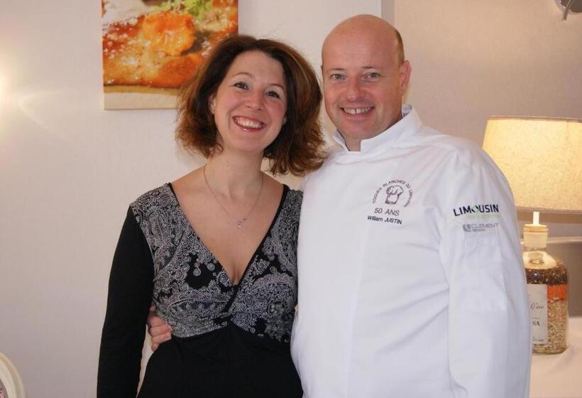 Logis Hotel Restaurant Des Voyageurs