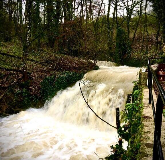호텔 Domaine Du Moulin Vallée Heureuse