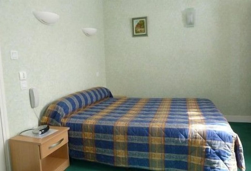 Отель Du Commerce