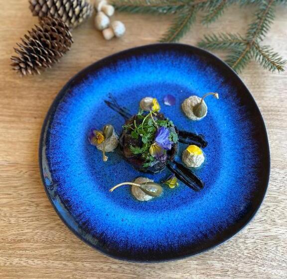 Отель Hob Fort Du Pré