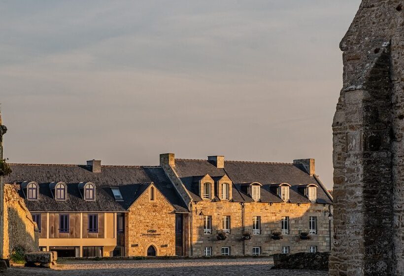 호텔 Hostellerie De La Pointe Saint Mathieu   Spa & Restaurant