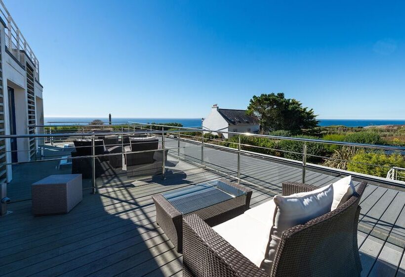 호텔 Hostellerie De La Pointe Saint Mathieu   Spa & Restaurant