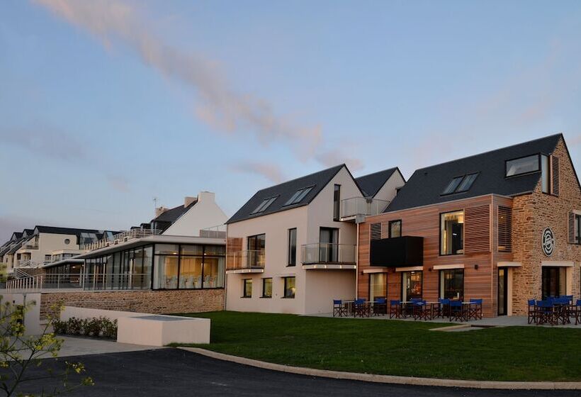 호텔 Hostellerie De La Pointe Saint Mathieu   Spa & Restaurant