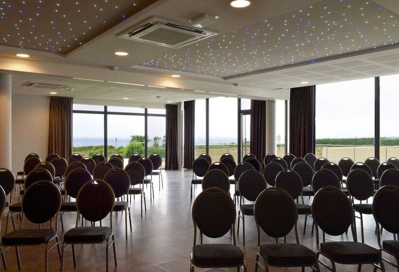 호텔 Hostellerie De La Pointe Saint Mathieu   Spa & Restaurant