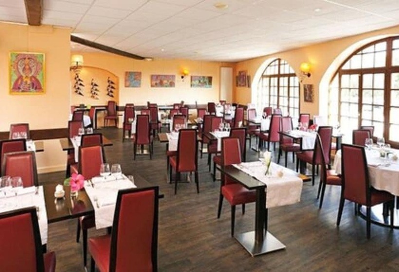 בית מלון כפרי Hostellerie Du Forez